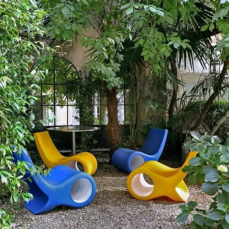 Vacciago Chateau Sleeps 8 Pool Wifi
