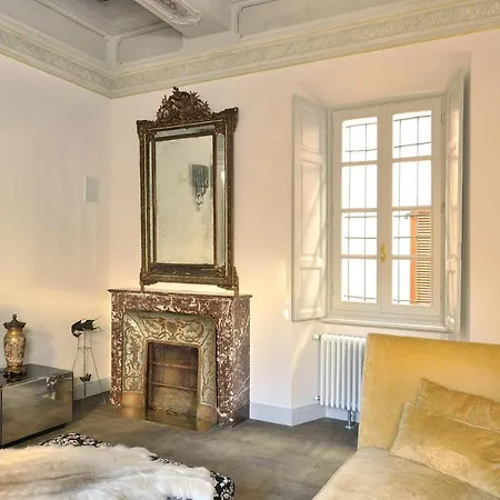 Vacciago Chateau Sleeps 8 Pool Wifi Dom wakacyjny