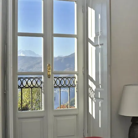Vacciago Chateau Sleeps 8 Pool Wifi Ameno